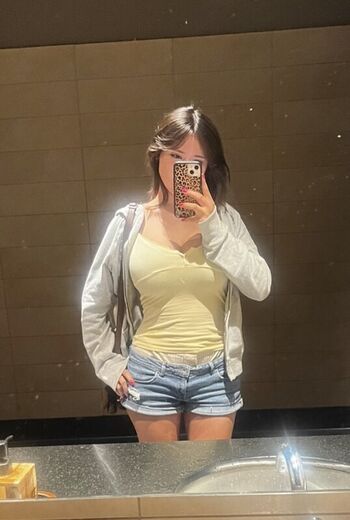 Leaked Ellegarci private photo viral onlyfans