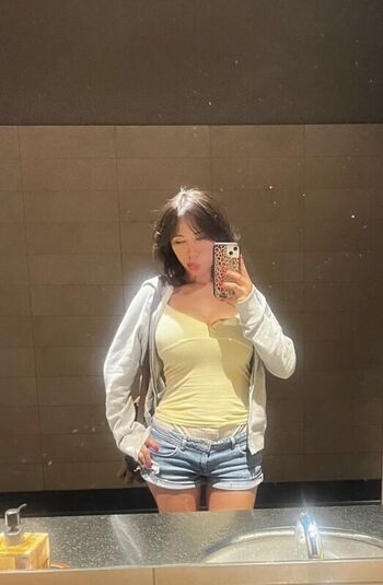 Leaked Ellegarci private photo viral onlyfans