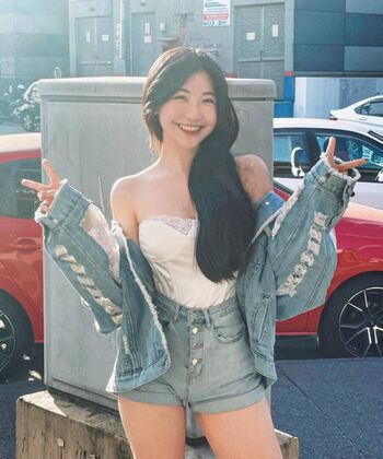 Ellen Tan