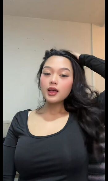 Ellesyanamira