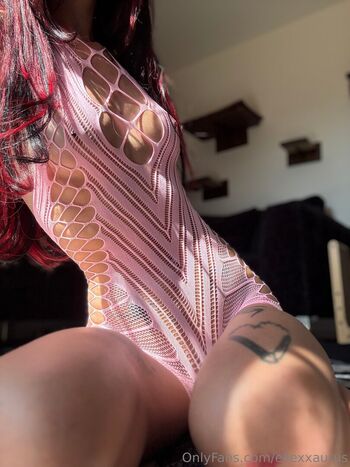 Leaked Ellexxaurus private photo viral onlyfans
