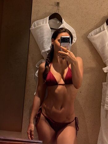 Leaked Elli avrram private photo viral onlyfans