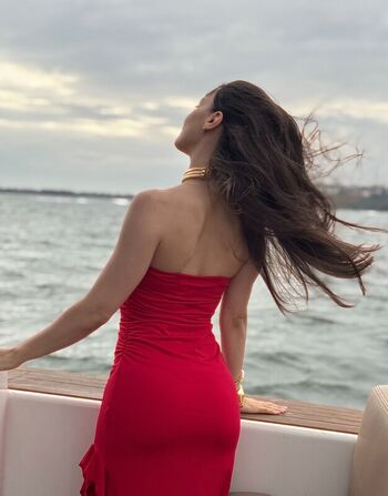 Leaked Elli avrram private photo viral onlyfans