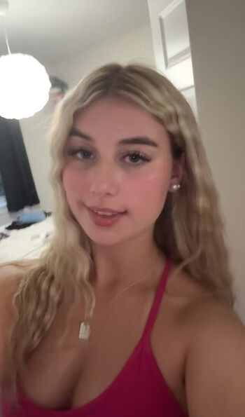 Leaked Ellie barton private photo viral onlyfans