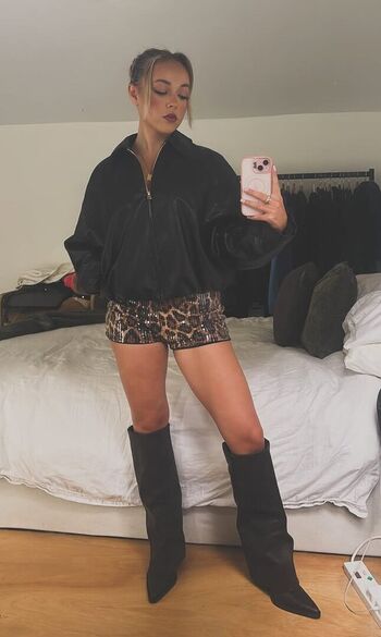 Leaked Ellie dadd private photo viral onlyfans