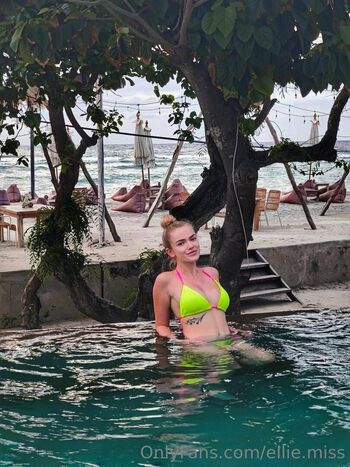 Leaked Ellie miss private photo viral onlyfans