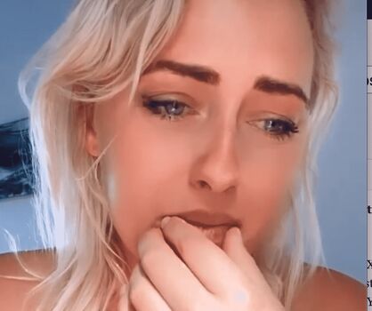 Leaked Elliejean private photo viral onlyfans
