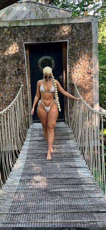 Leaked Elliemaejohnson private photo viral onlyfans