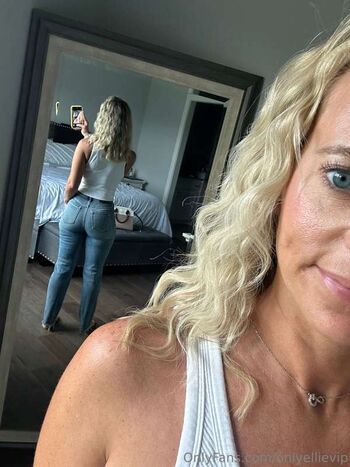 Leaked Ellievip private photo viral onlyfans