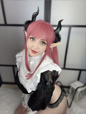 Ellychan96