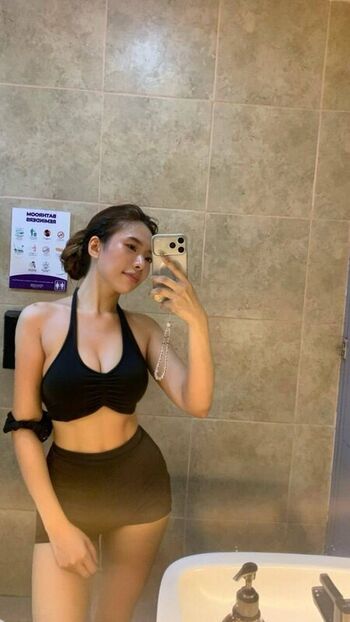 Leaked Eloise winchel page private photo viral onlyfans