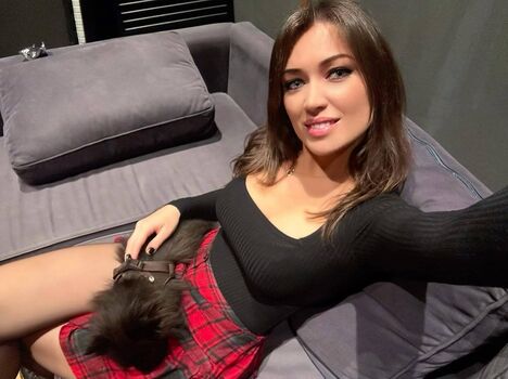Leaked Elsa esnoult page private photo viral onlyfans