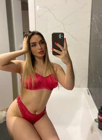 Leaked Elsaexclusivee private photo viral onlyfans