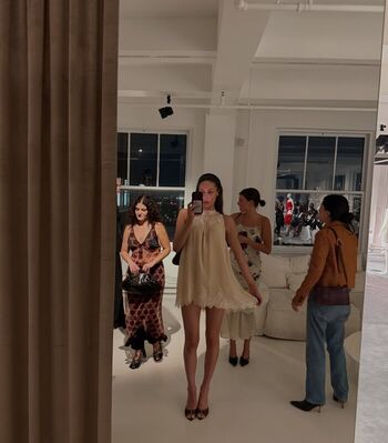Leaked Elsie hewitt private photo viral onlyfans