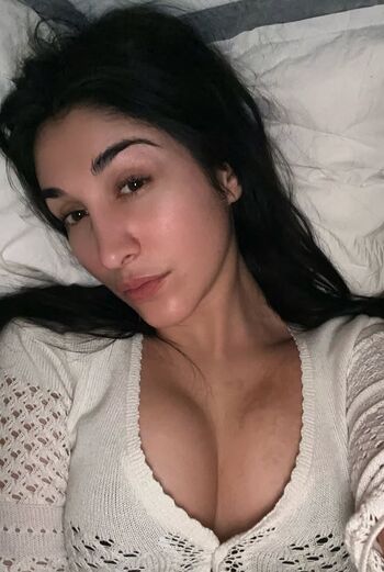 Leaked Elssyli chanteuse private photo viral onlyfans