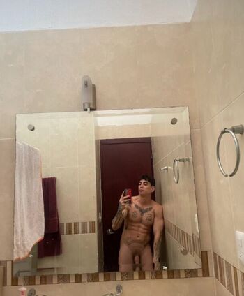 Leaked Elsuavecito private photo viral onlyfans