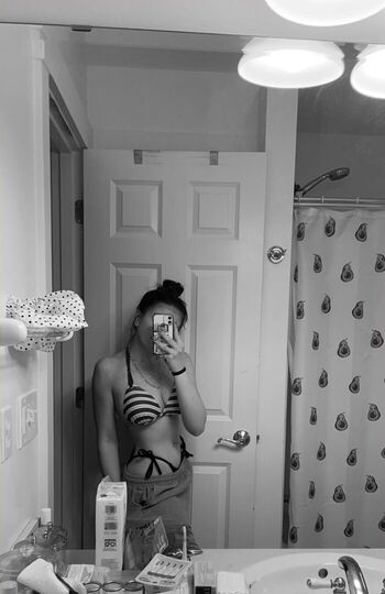 Leaked Elsuzannee private photo viral onlyfans
