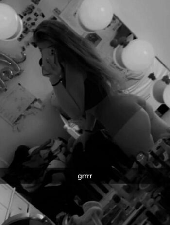 Leaked Elsuzannee private photo viral onlyfans