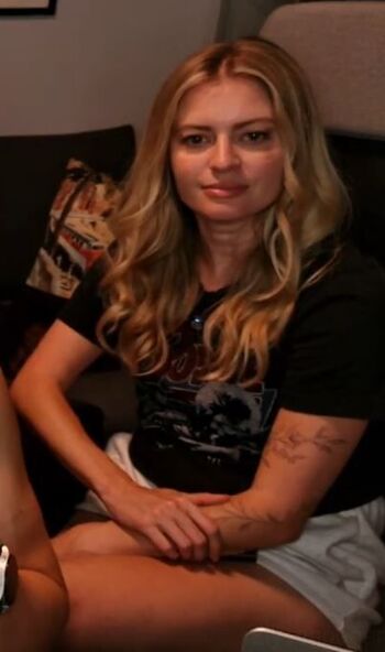 Elyse Willems