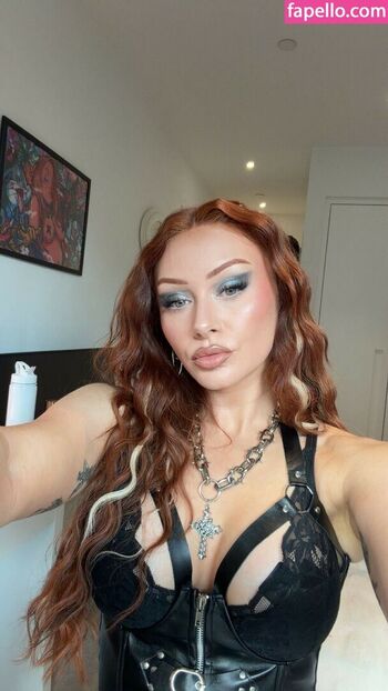 Leaked Elzthewitch page private photo viral onlyfans