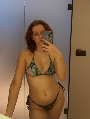 Leaked Em cavell private photo viral onlyfans