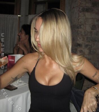 Leaked Ema louise  page private photo viral onlyfans