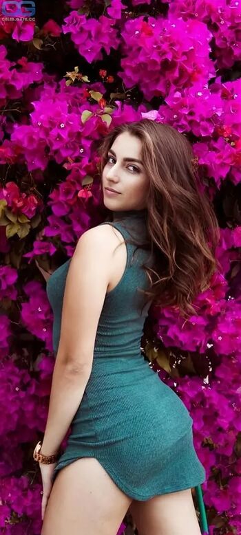 Leaked Emelia hartford private photo viral onlyfans
