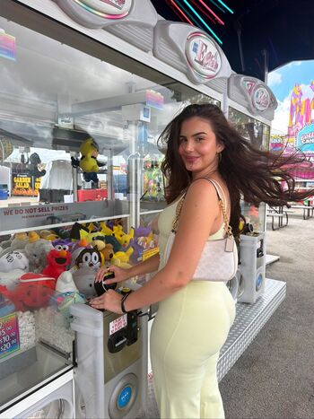 Leaked Emely hernandez private photo viral onlyfans