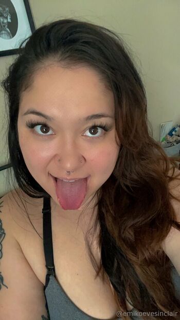 Leaked Emikoevesinclair private photo viral onlyfans