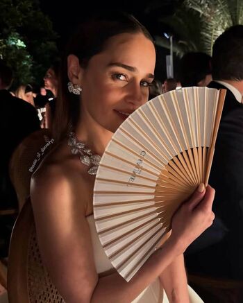 Leaked Emilia clarke page private photo viral onlyfans
