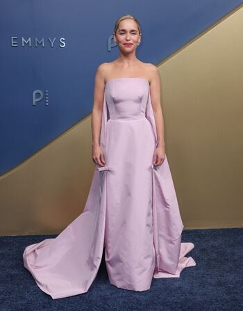 Leaked Emilia clarke page private photo viral onlyfans