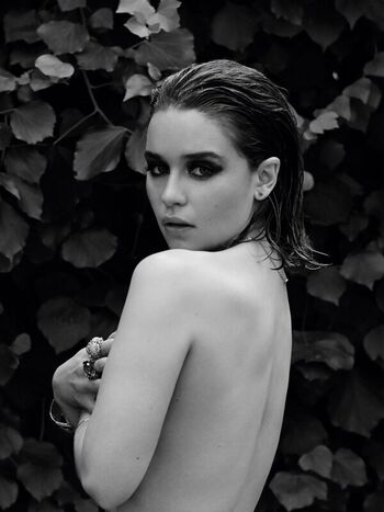Leaked Emilia clarke page private photo viral onlyfans