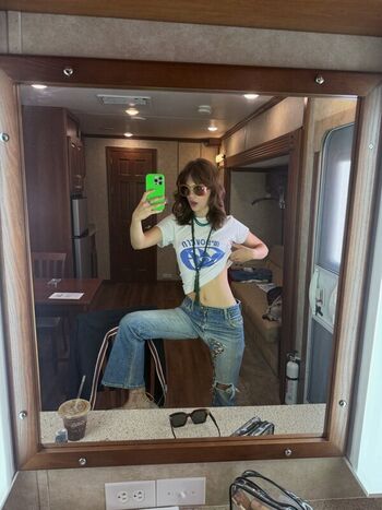 Leaked Emilia jones private photo viral onlyfans