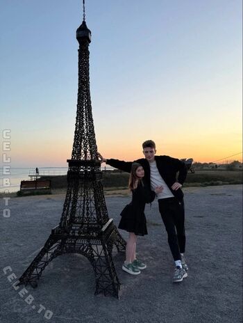 Leaked Emiliacouple private photo viral onlyfans