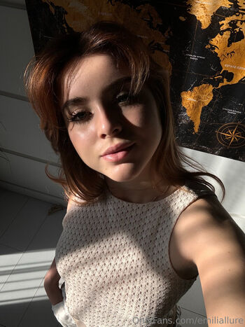 Leaked Emiliallure private photo viral onlyfans