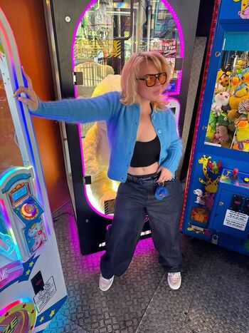 Leaked Emilie brooklyn private photo viral onlyfans