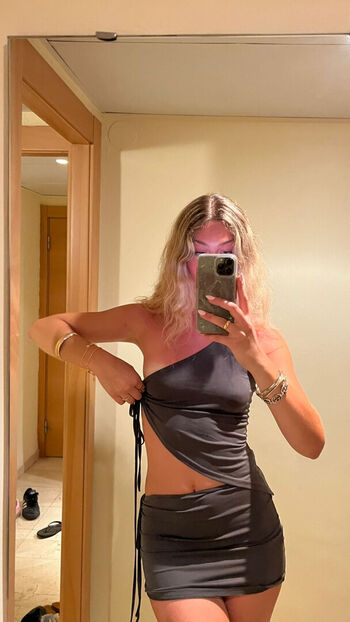 Leaked Emilie tougas tremblay page private photo viral onlyfans