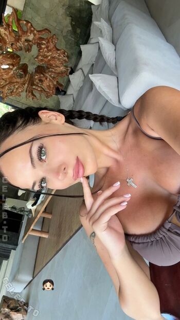 Leaked Emiliia ar private photo viral onlyfans