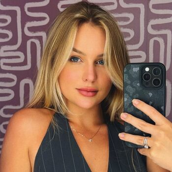 Leaked Emilly schellmann page private photo viral onlyfans