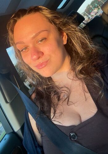 Leaked Emily  page private photo viral onlyfans