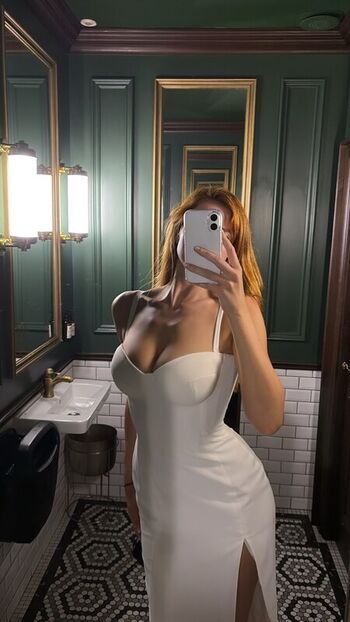 Emily Deyt-Aysage