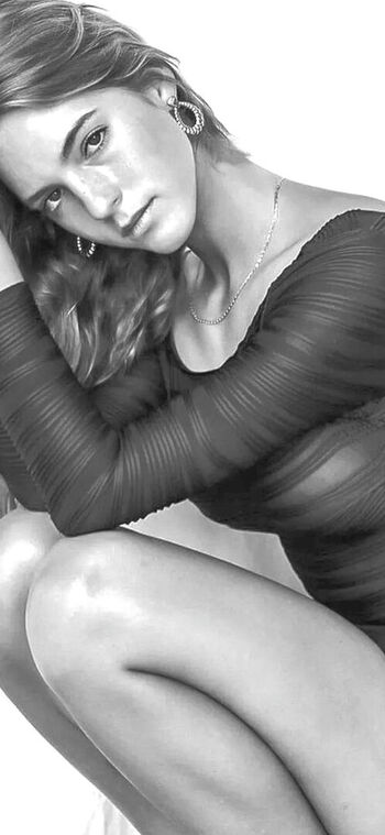 Leaked Emily feld  page private photo viral onlyfans