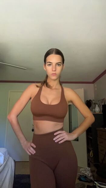 Leaked Emily feld  page private photo viral onlyfans