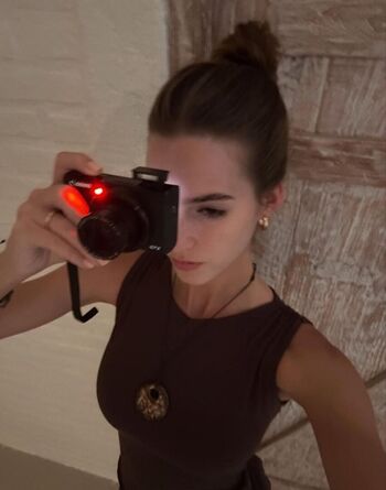 Leaked Emily feld  page private photo viral onlyfans