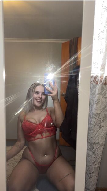 Leaked Emily gobbey private photo viral onlyfans