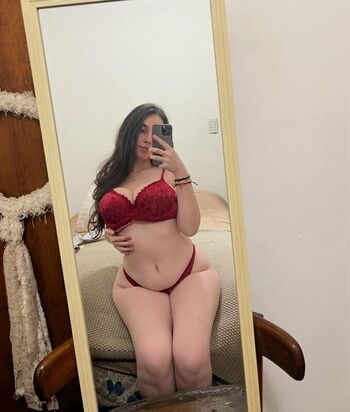Leaked Emily jpg private photo viral onlyfans