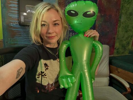 Leaked Emily kinney private photo viral onlyfans