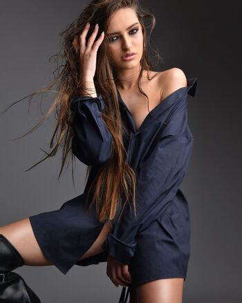 Leaked Emily kuper private photo viral onlyfans