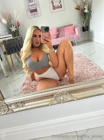 emily_louiseuk