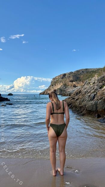 Leaked Emily marie neumann private photo viral onlyfans